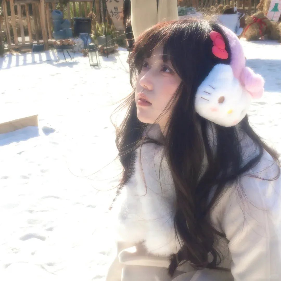 销魂湖里月